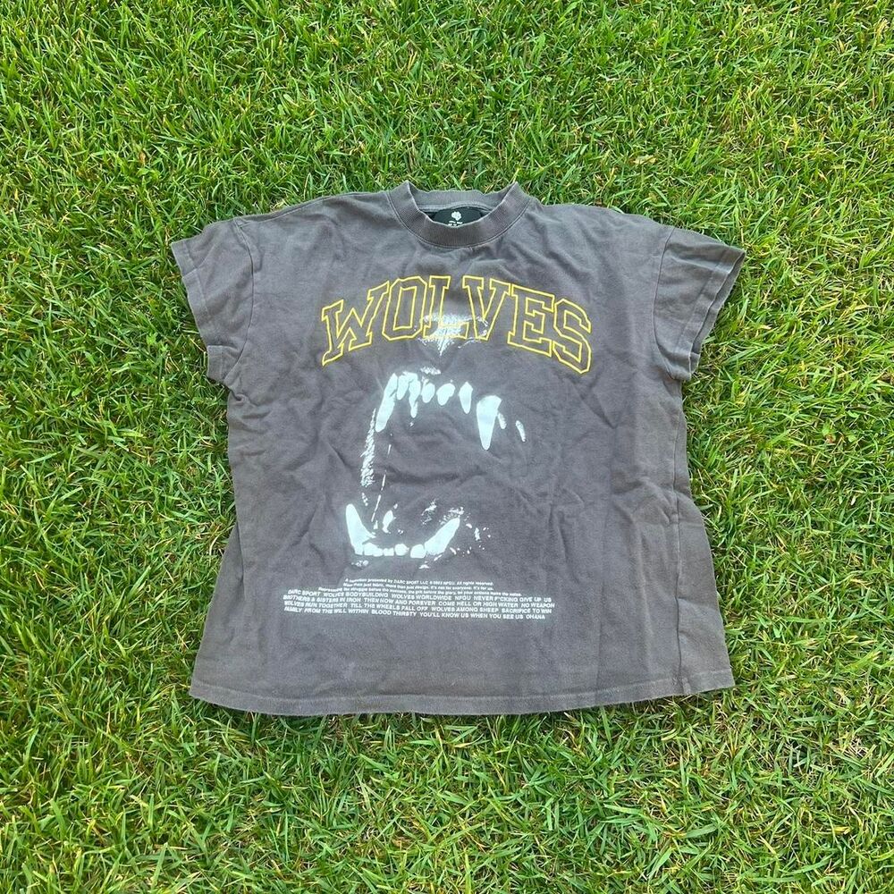 Darc Sport Wolves “final drop” Mens workout shirt size L Large rare /1000